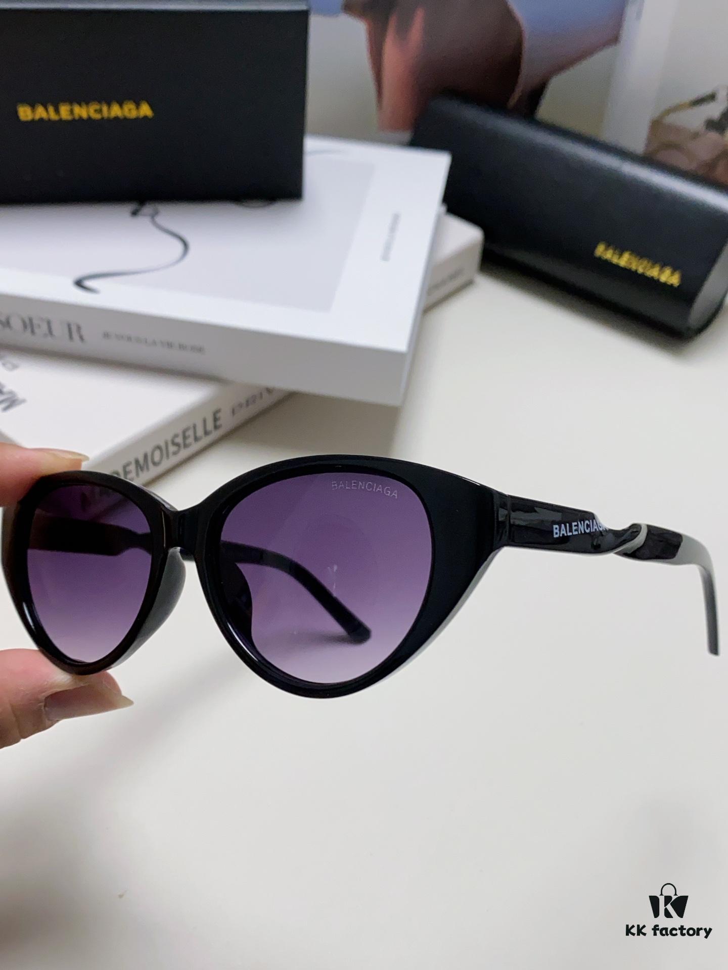 BALENCIAGA Balenciaga Latest Unique Frame Design Instantly Adorable Minimalist Small Frame High-Quality Eyewear Sunglasses
