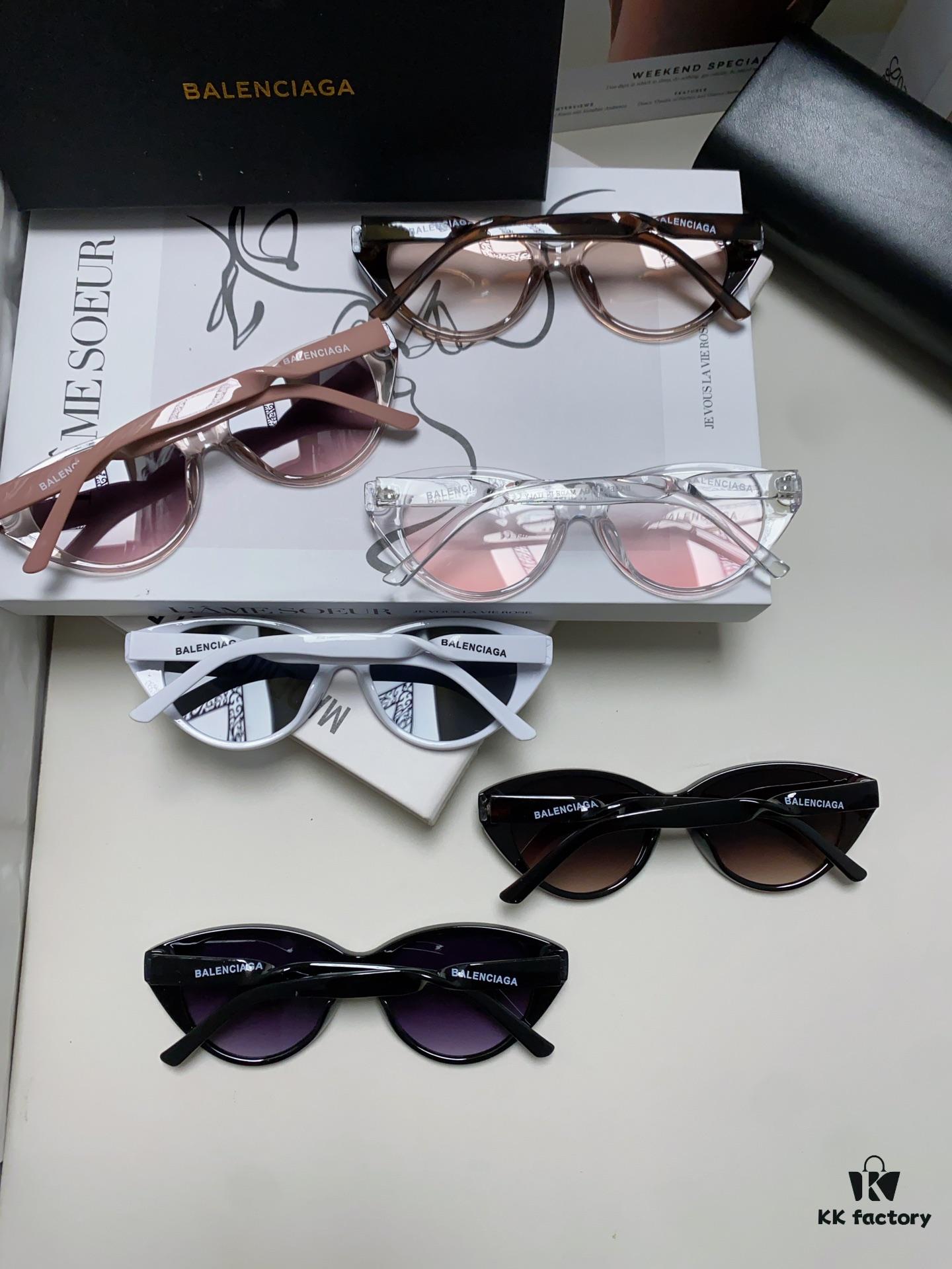 BALENCIAGA Balenciaga Latest Unique Frame Design Instantly Adorable Minimalist Small Frame High-Quality Eyewear Sunglasses