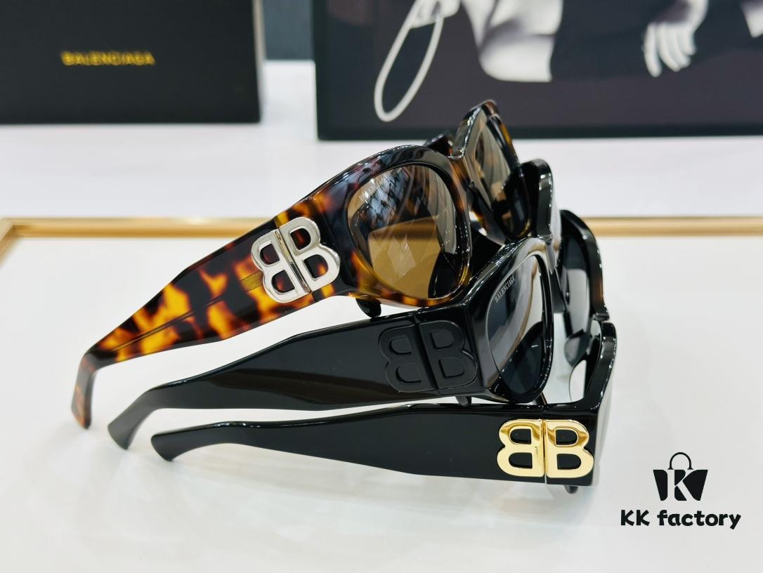 BALENCIAGA BB0324SK Size 55□19-135, Unique and Stylish Design, Highly Versatile Sunglasses