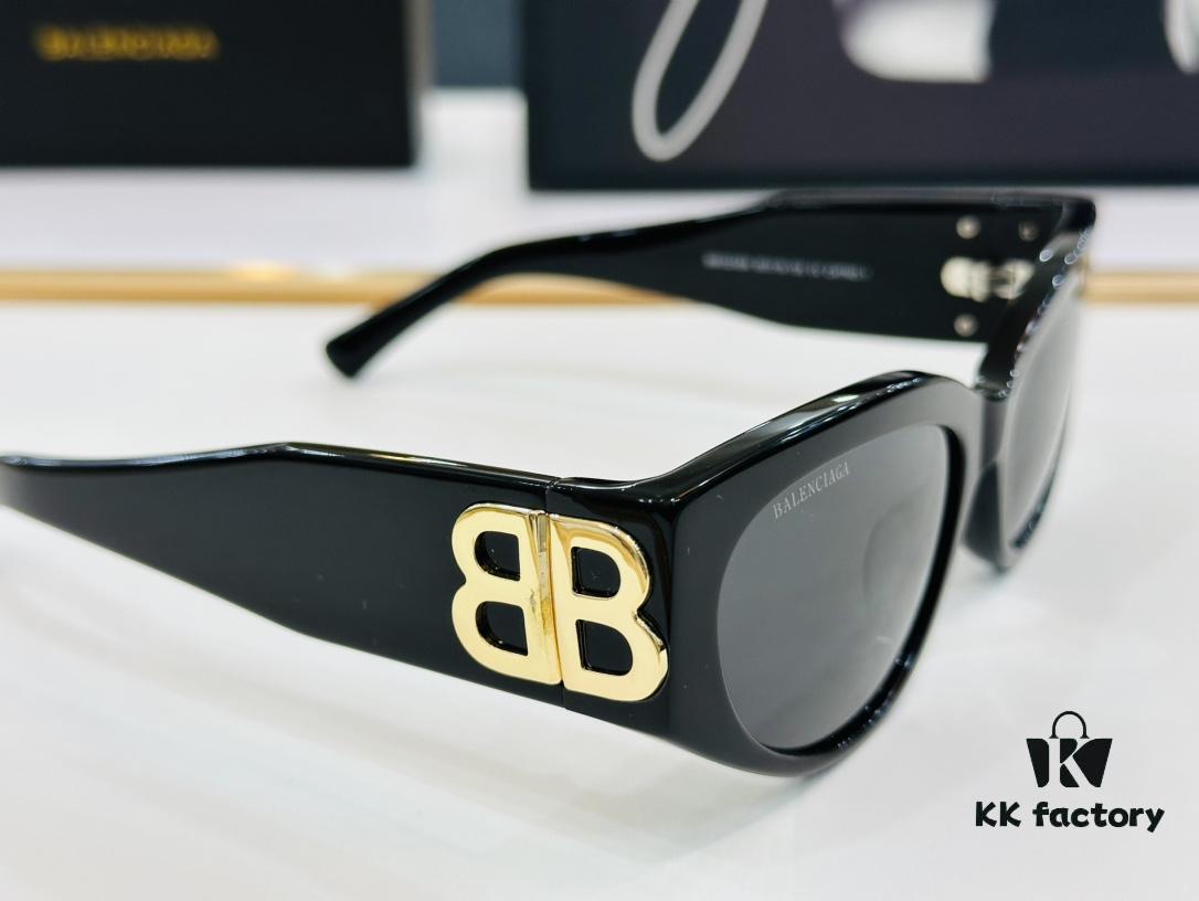 BALENCIAGA BB0324SK Size 55□19-135, Unique and Stylish Design, Highly Versatile Sunglasses