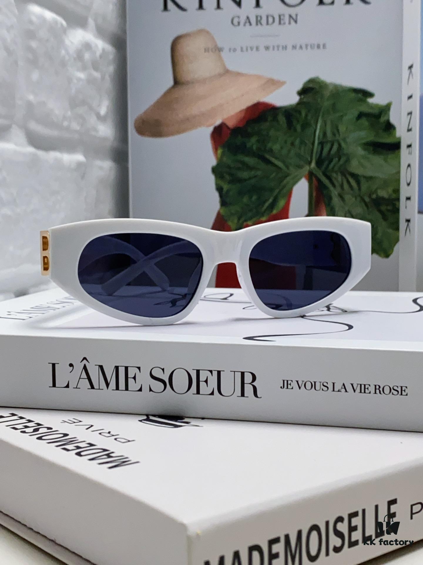 Balenciaga Black Sunglasses Double B Streetwear Style Women's Summer Sun Glasses Ins 2024 New Hip-Hop Retro Fashion High-End UV Protection Sunglasses