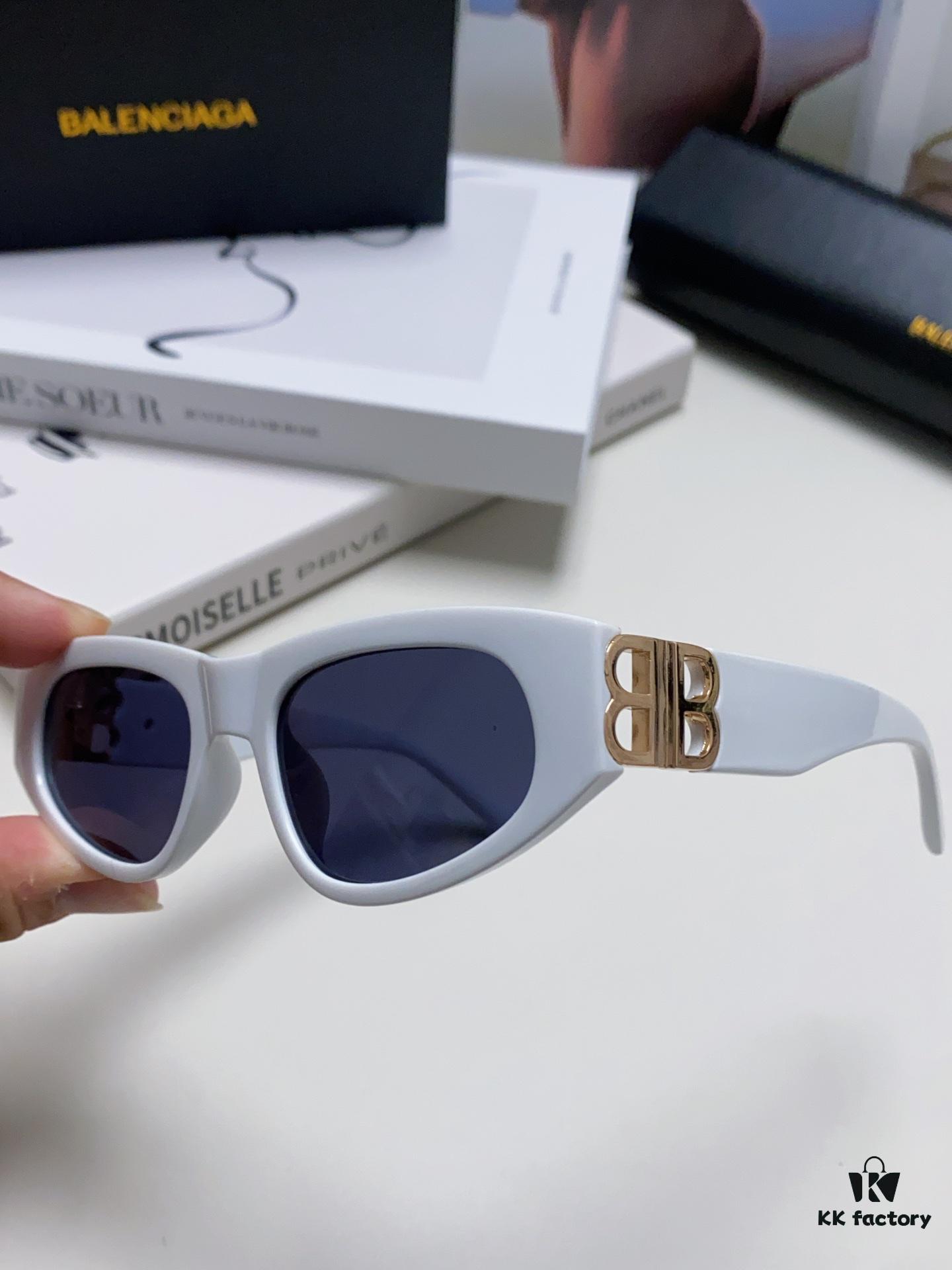 Balenciaga Black Sunglasses Double B Streetwear Style Women's Summer Sun Glasses Ins 2024 New Hip-Hop Retro Fashion High-End UV Protection Sunglasses