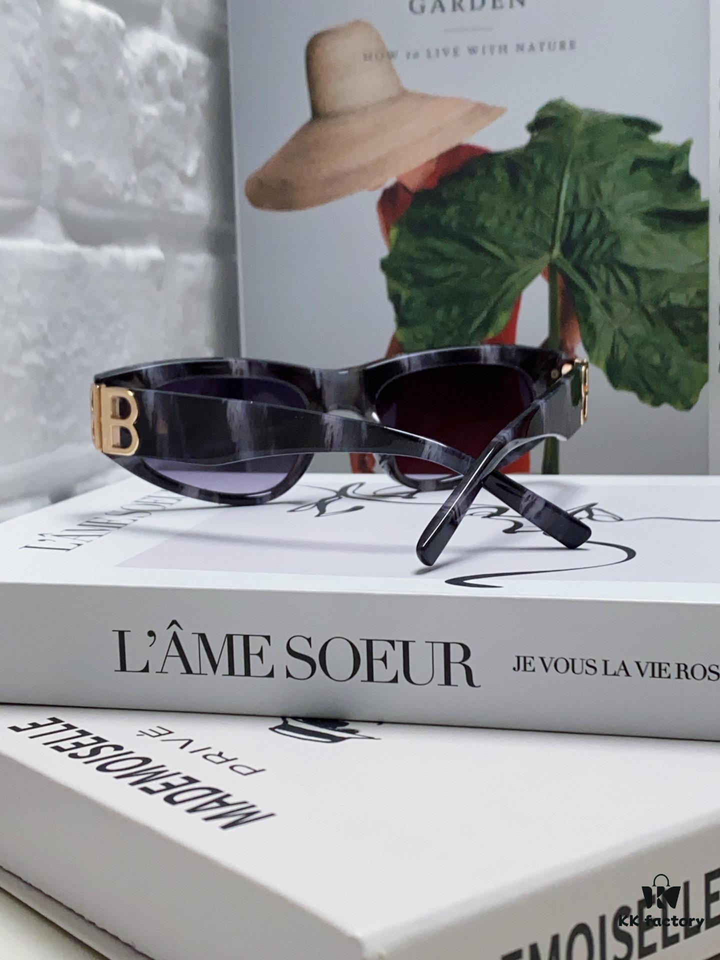 Balenciaga Black Sunglasses Double B Streetwear Women's Summer Sunglasses Ins 2024 New Hip-Hop Retro Fashion High-End UV Protection Eyewear