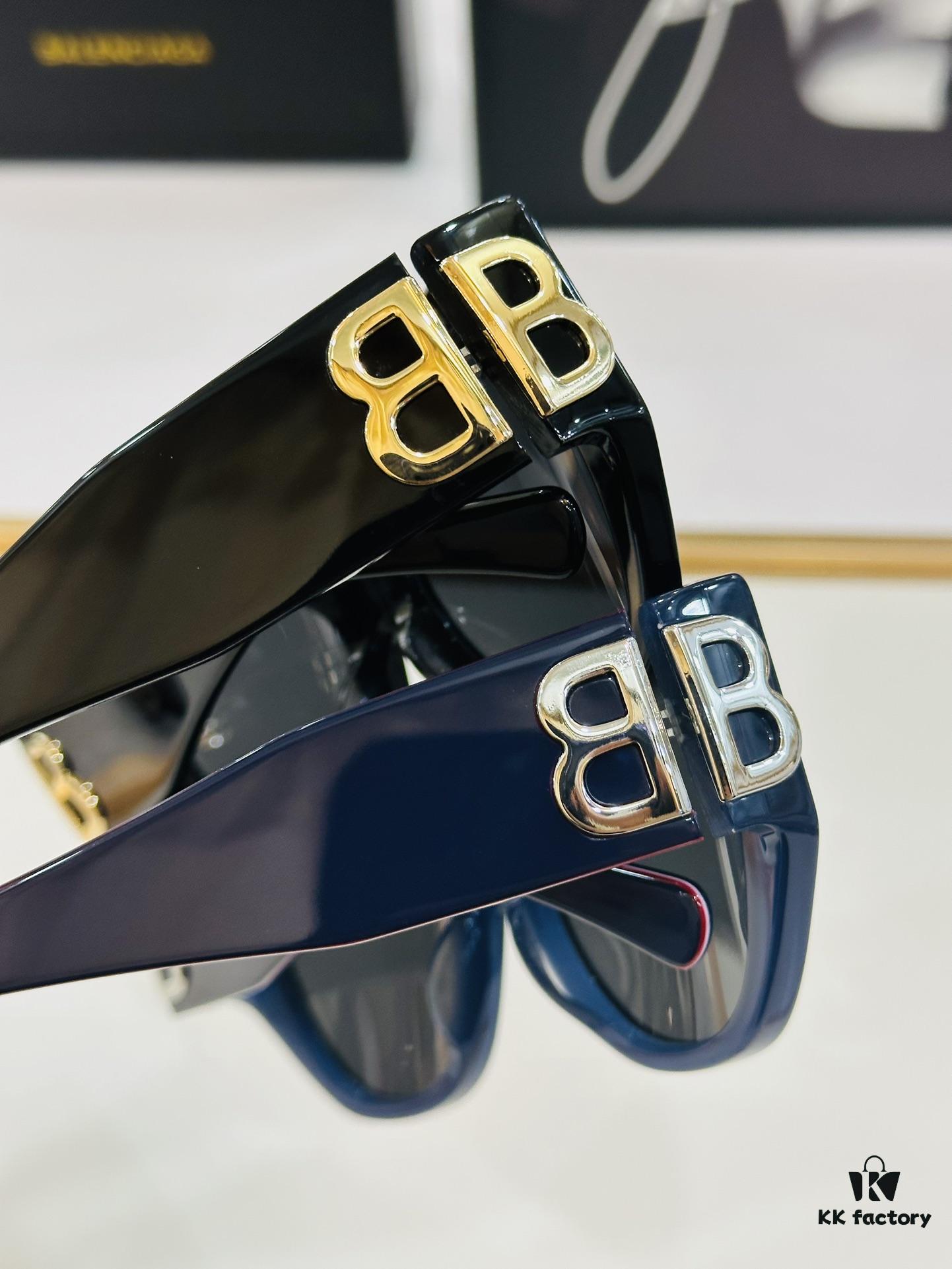 BALENCIAGA Balenciaga BB0322SK Size: 55□19-135, Unique and Stylish Design That Wins You Over at First Sight, Extremely Versatile, Fashionable and High-Quality Sunglasses