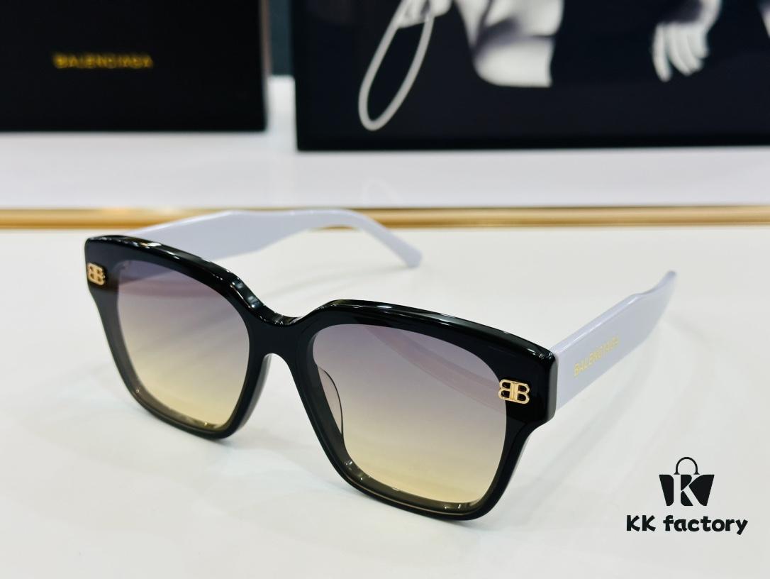 BALENCIAGA Balenciaga Latest Unique Design That Captivates at First Sight BB0389S Size: 65□13-145