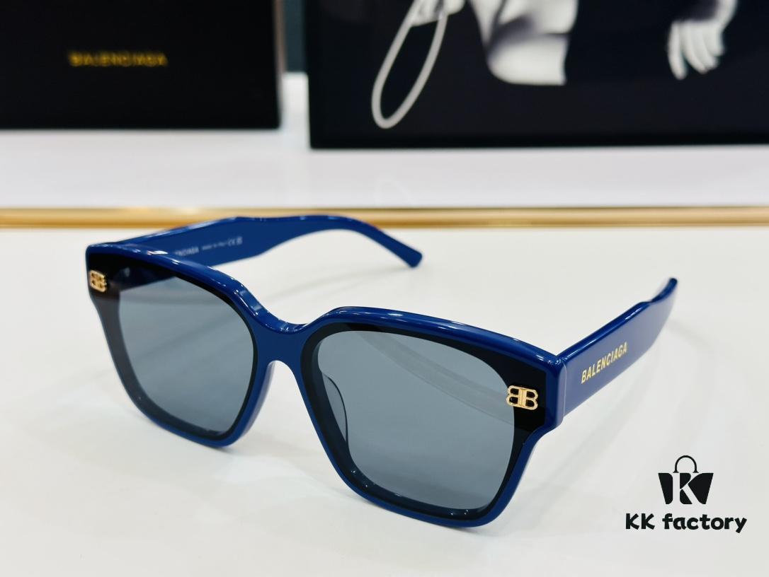 BALENCIAGA Balenciaga Latest Unique Design That Captivates at First Sight BB0389S Size: 65□13-145