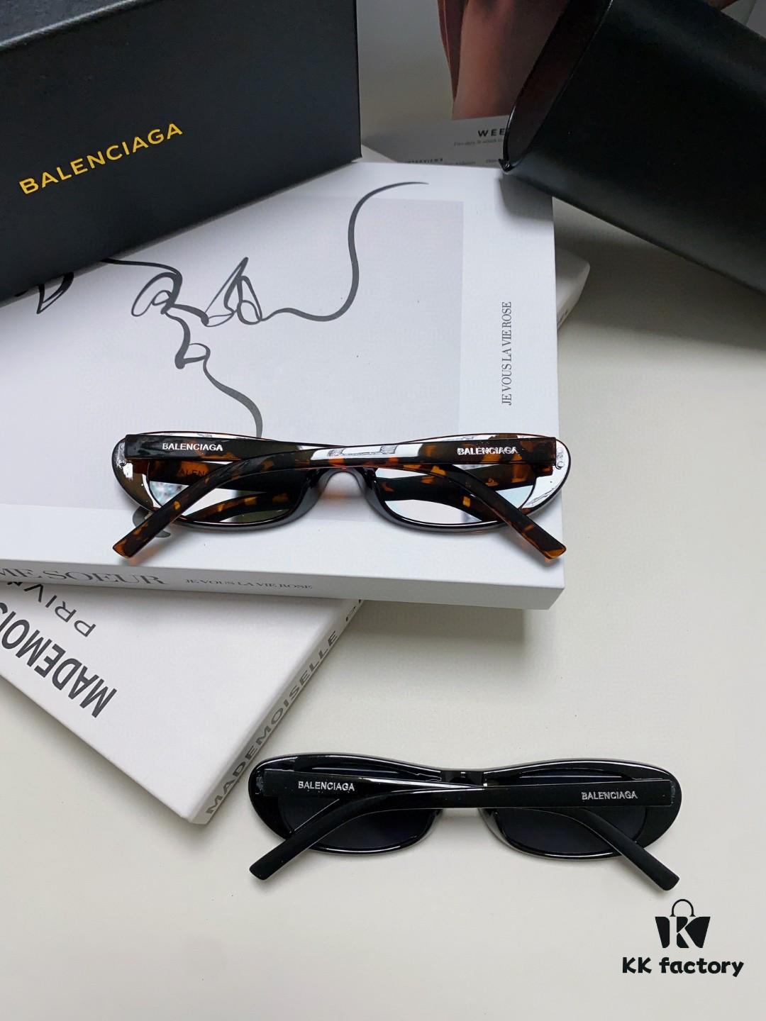 Balenciaga Retro Small Oval Sunglasses for Men and Women, Minimalist Fashion Narrow Frame Sunglasses, Stylish and Face-Framing UV Protection Eyewear