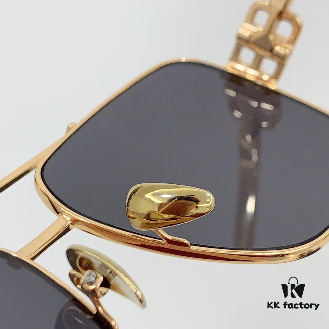 Balenciaga BB04001 Sunglasses