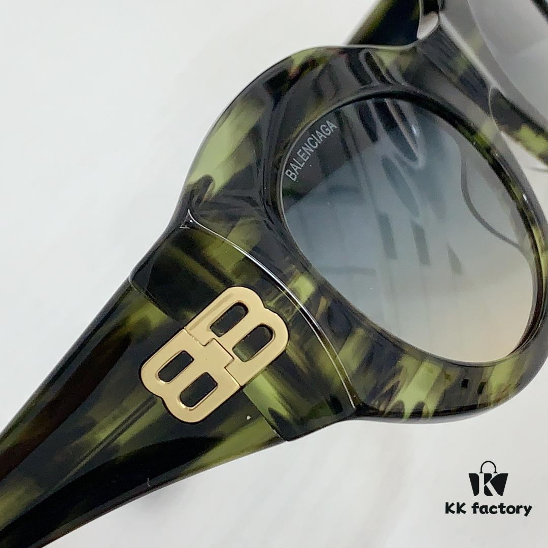 BALENCIAGA Balenciaga Model: BB0256 SIZE: 56□24-130 Eyeglasses Sunglasses