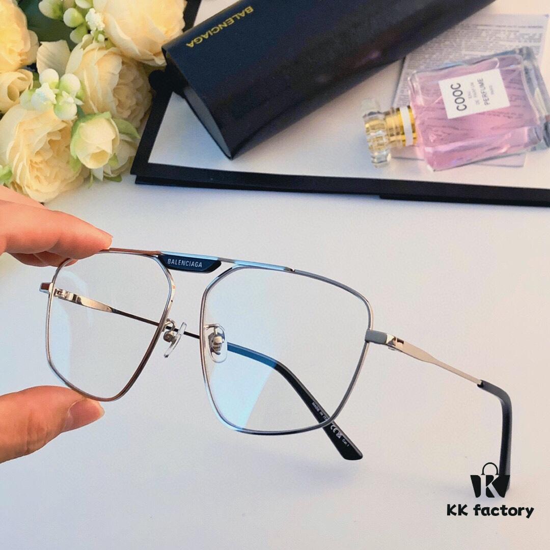 Balenciaga New Trendy Retro Metal Black Frame Stylish Fashion Sunglasses