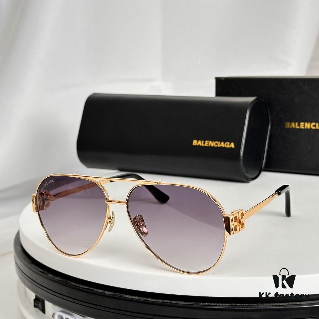 BALENCIAGA Balenciaga Model BB04002 Sunglasses