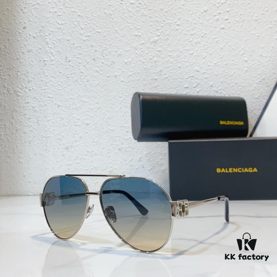 BALENCIAGA Balenciaga Model BB04002 Sunglasses