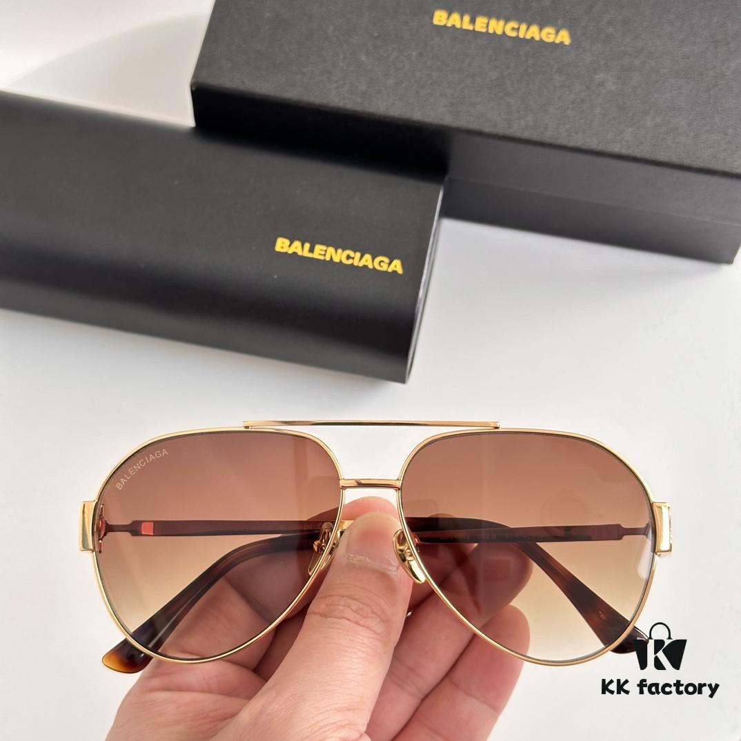 BALENCIAGA BB04002 Sunglasses, Size 61-13-143