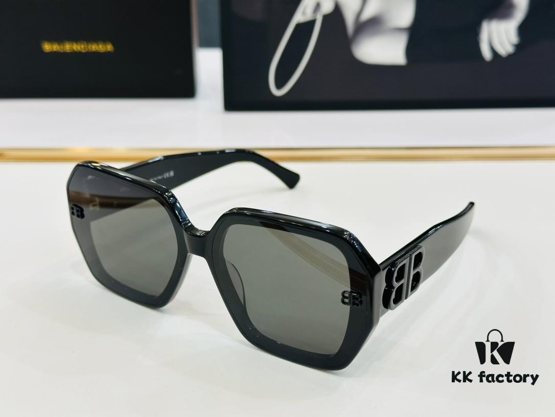 BALENCIAGA Balenciaga Latest Unique Design That You'll Fall in Love With at First Sight BB0387 Size: 64□16-145