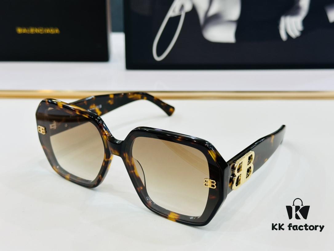 BALENCIAGA Balenciaga Latest Unique Design That You'll Fall in Love With at First Sight BB0387 Size: 64□16-145