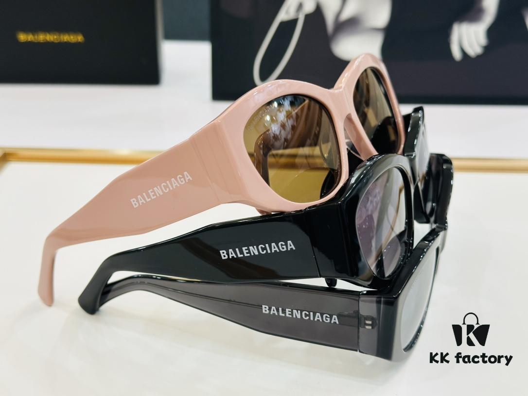 BALENCIAGA Balenciaga BB0329S Size: 56□18-135 Unique and Eye-Catching Design, Extremely Versatile Style, FD Universal Fashion, Premium Quality Sunglasses