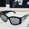 BALENCIAGA BB0321S Size: 57□17-135 Unique and Stylish Design Instantly Eye-Catching, Highly Versatile Unisex Sunglasses