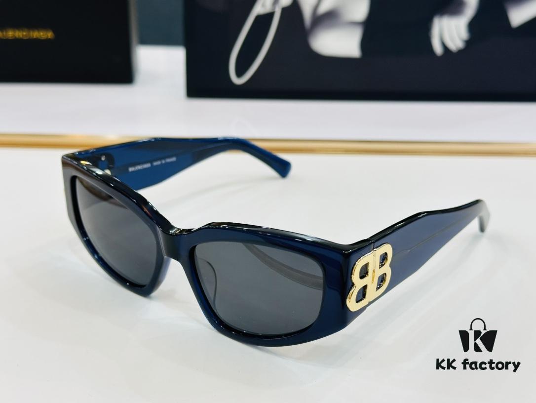 BALENCIAGA BB0321S Size: 57□17-135 Unique and Stylish Design Instantly Eye-Catching, Highly Versatile Unisex Sunglasses