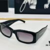 BALENCIAGA BB0328S Size: 56 □ 20-135 A uniquely designed frame that wins hearts at first sight, exceptionally versatile and stylish, premium quality sunglasses