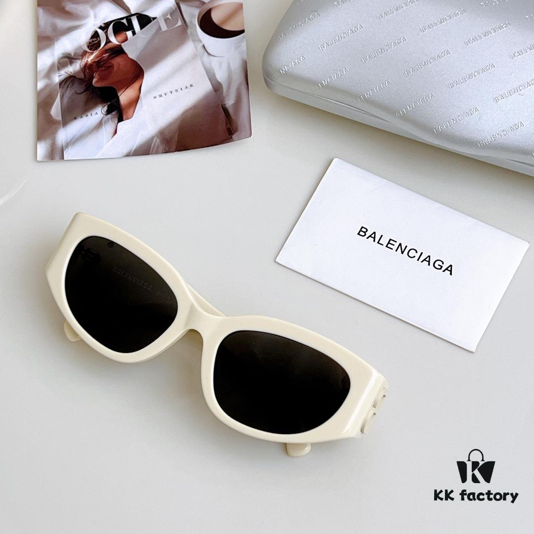 BALENCIAGA New Arrival Small Size Sunglasses for Stylish Looks