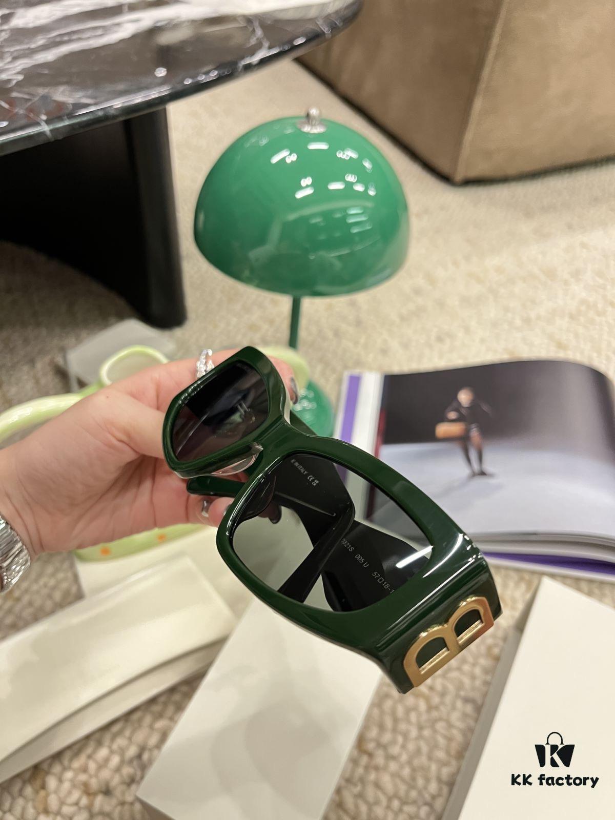 BALENCIAGA New Arrival Must-Have Stylish Sunglasses 🕶️