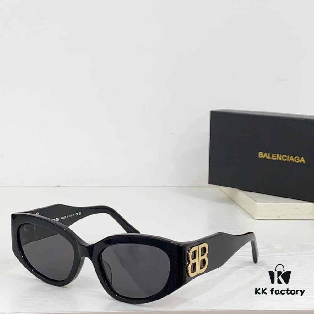 BALENCIAGA New Arrival Small Size Sunglasses for Stylish Look