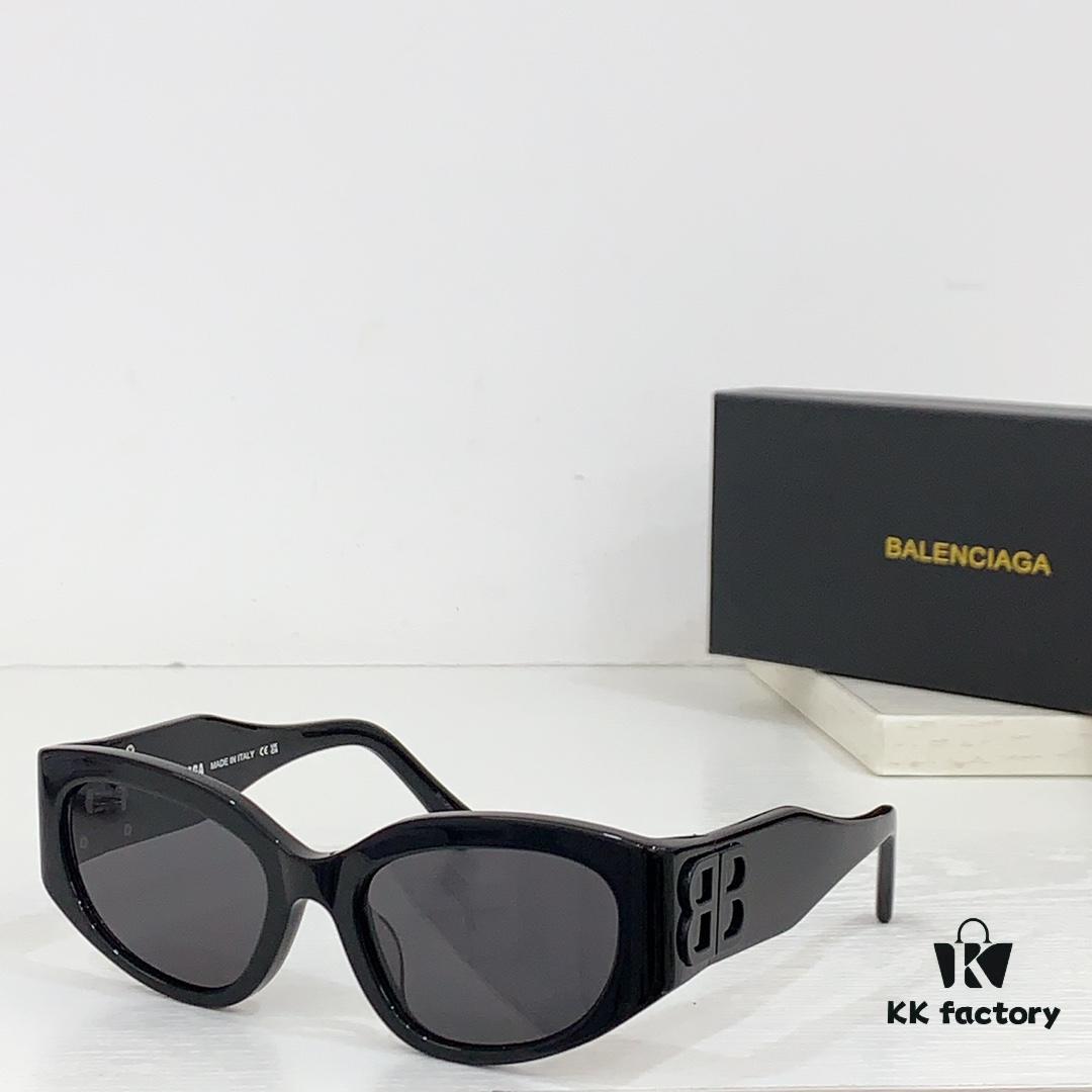 BALENCIAGA New Arrival Small Size Sunglasses for Stylish Look