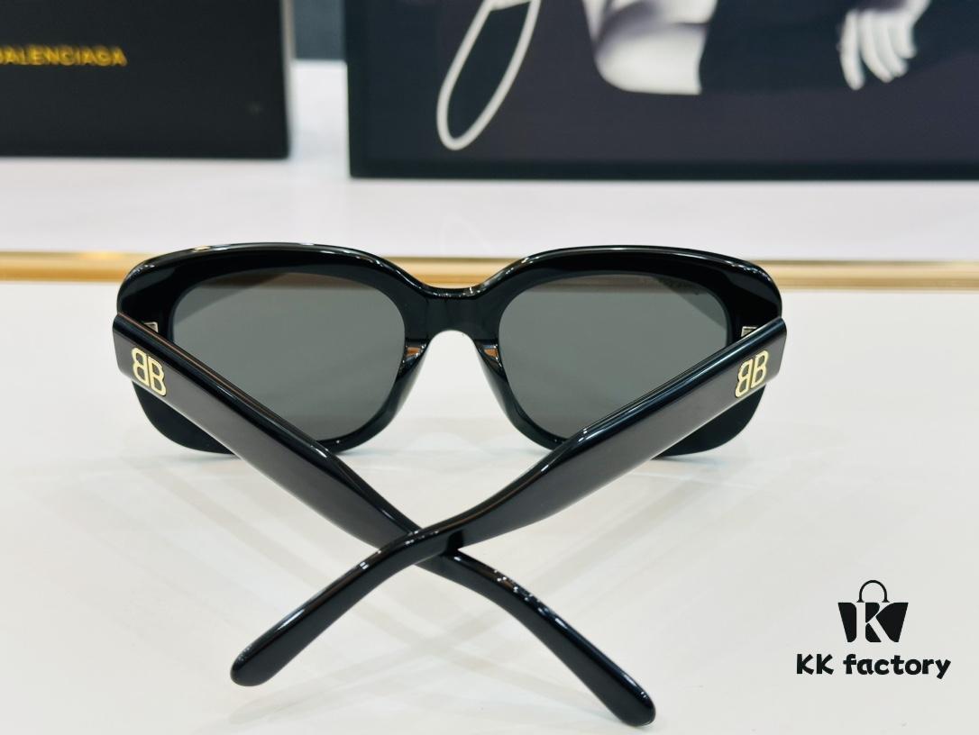 BALENCIAGA Balenciaga Latest Unique Design That Wins You Over at First Sight BB0295SK Size: 54□20-145