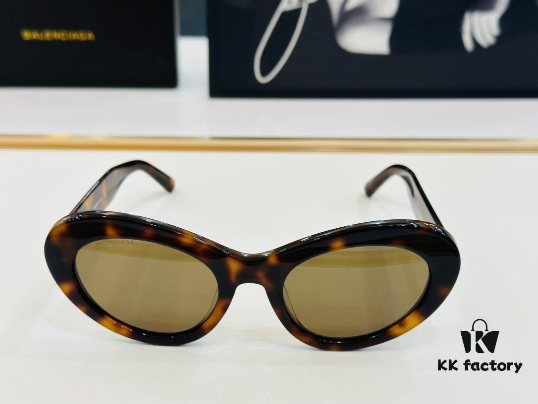 BALENCIAGA Balenciaga Latest Unique Design That You'll Fall in Love With at First Sight BB0294SK Size: 55□22-145 L High-Quality Sunglasses