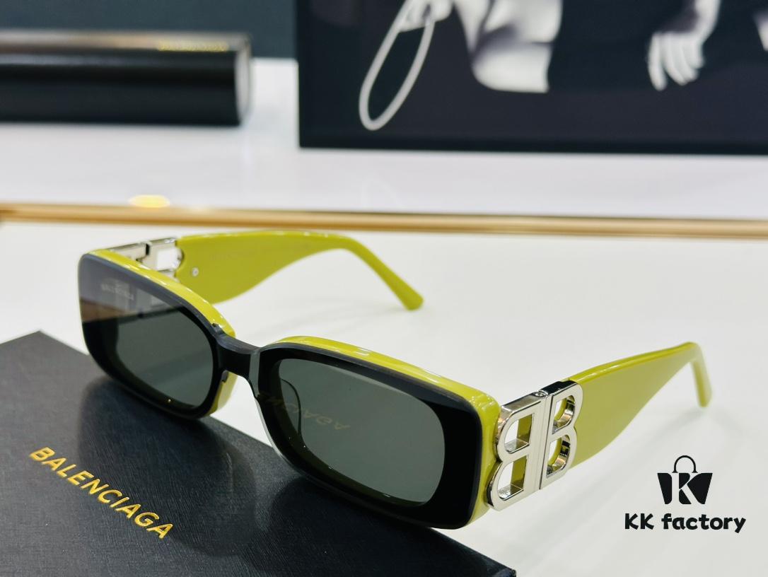 BALENCIAGA Balenciaga BB0533S Size: 53 □ 20-130 Unique and Exceptional Design That Captivates at First Sight, Super Versatile XL Unisex Style, Premium Quality Sunglasses