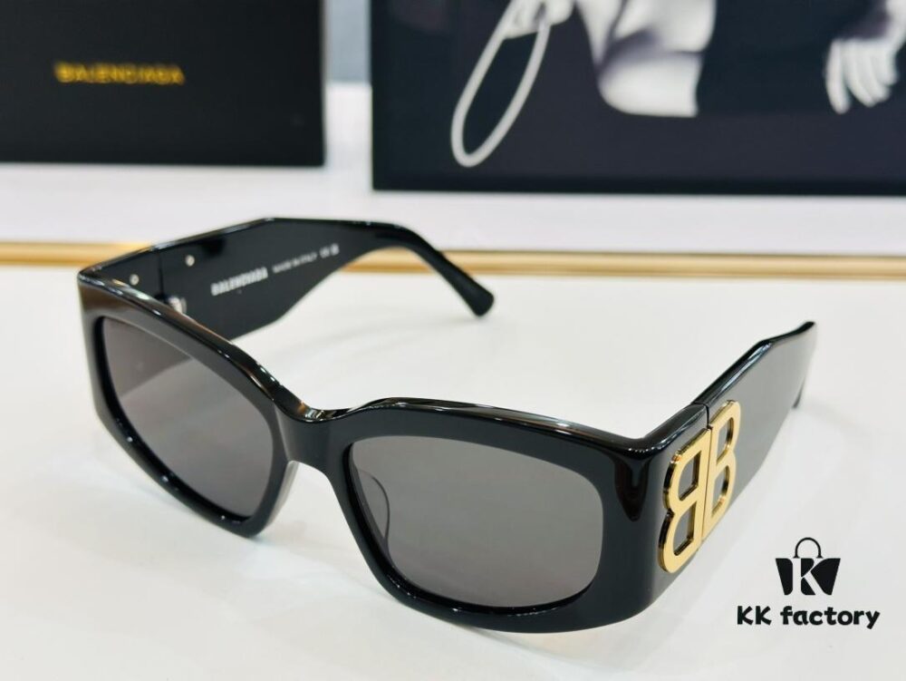 BALENCIAGA BB0321S Size 57□18-130 Stylish Unisex Sunglasses with Unique Frame Design
