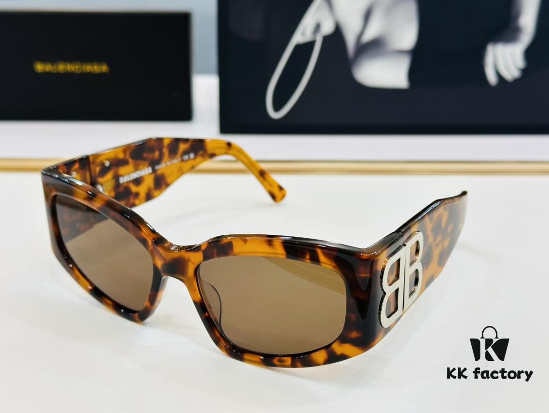 BALENCIAGA BB0321S Size 57□18-130 Stylish Unisex Sunglasses with Unique Frame Design