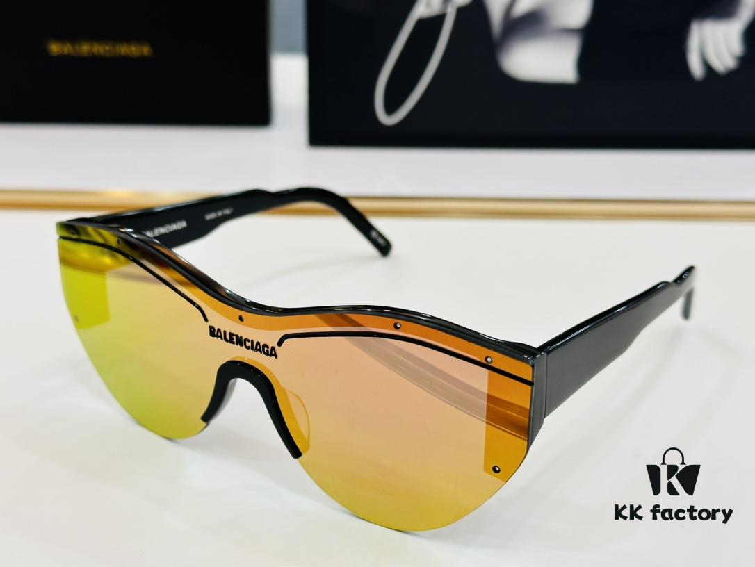 BALENCIAGA BB004S Sunglasses, Size 99□01-145, Unique and Stylish Design, Highly Versatile and Premium Quality