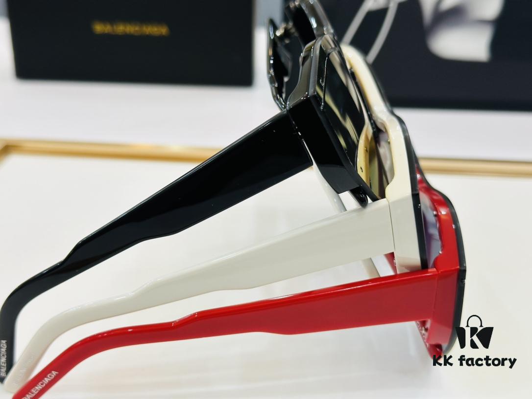 BALENCIAGA BB004S Sunglasses, Size 99□01-145, Unique and Stylish Design, Highly Versatile and Premium Quality