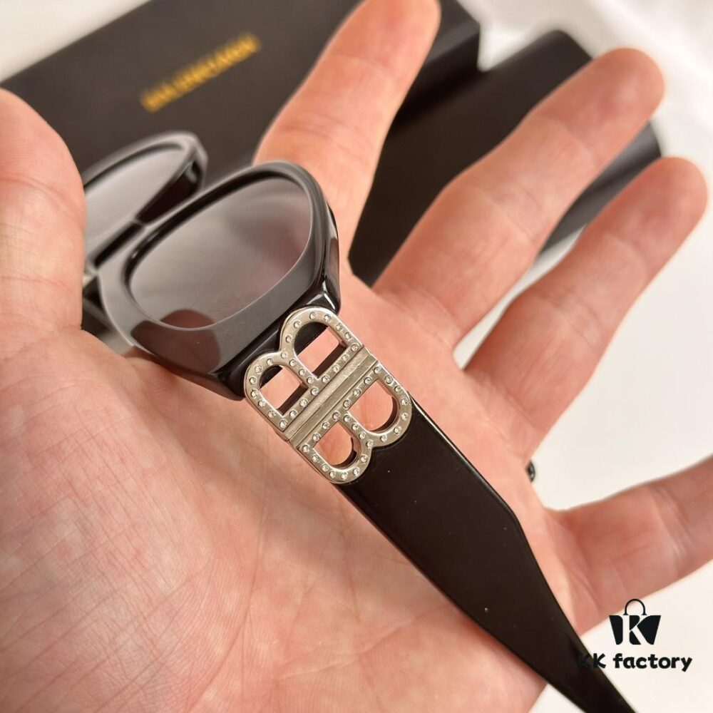 Diamond-Encrusted Balenciaga BB0095S Triangular Acetate Sunglasses, Same Style as Zhao Zhaoyi's Official Website