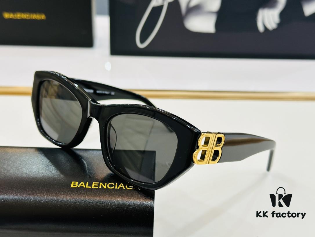 BALENCIAGA Balenciaga Latest Unique Design That Wins You at First Sight BB0311 size: 53□21-140