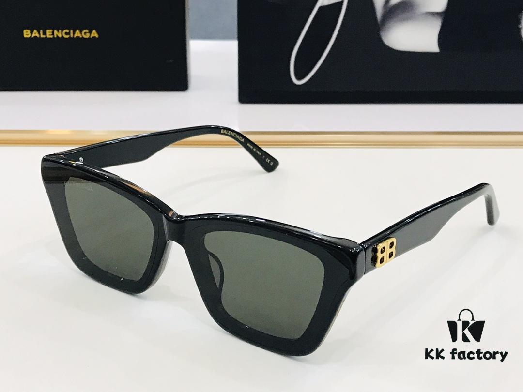 BALENCIAGA Balenciaga BB5129 Size: 63□16-145 Unique and Exceptional Design That Captivates at First Sight, Extremely Versatile and Stylish, Premium Quality Sunglasses