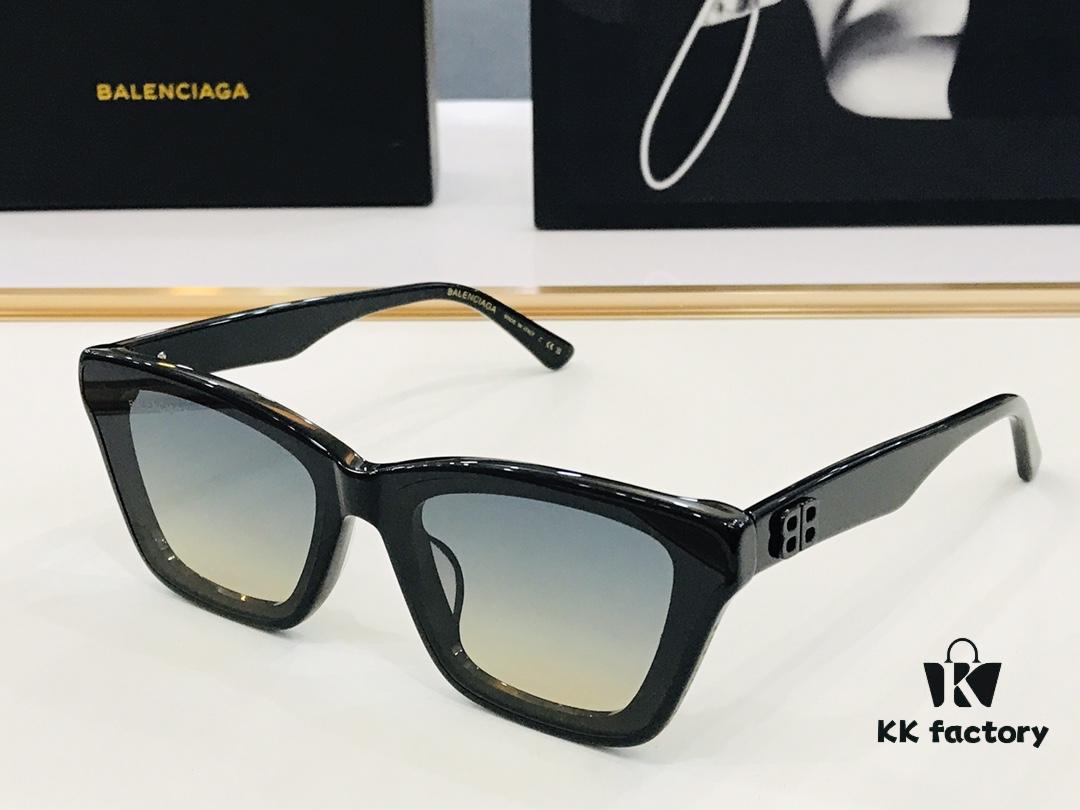 BALENCIAGA Balenciaga BB5129 Size: 63□16-145 Unique and Exceptional Design That Captivates at First Sight, Extremely Versatile and Stylish, Premium Quality Sunglasses