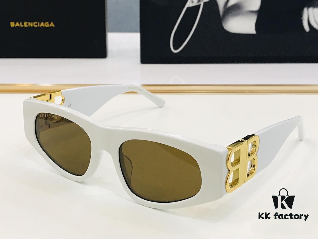 140 BALENCIAGA Balenciaga Latest Unique Design That Captivates at First Sight BB5109 Size: 53□19-130