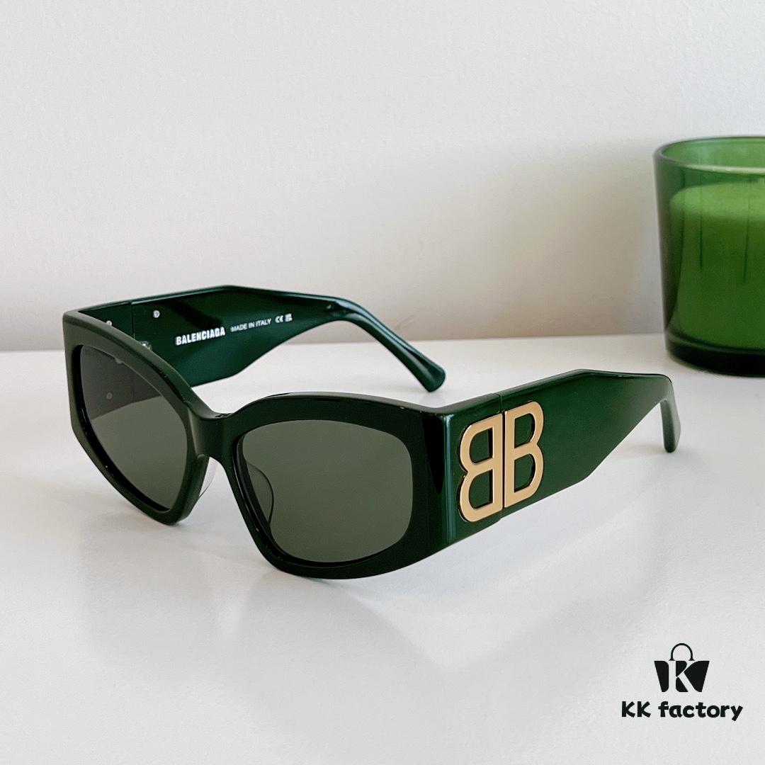 150 BALENCIAGA New Arrival Must-Have Stylish Sunglasses 🕶️