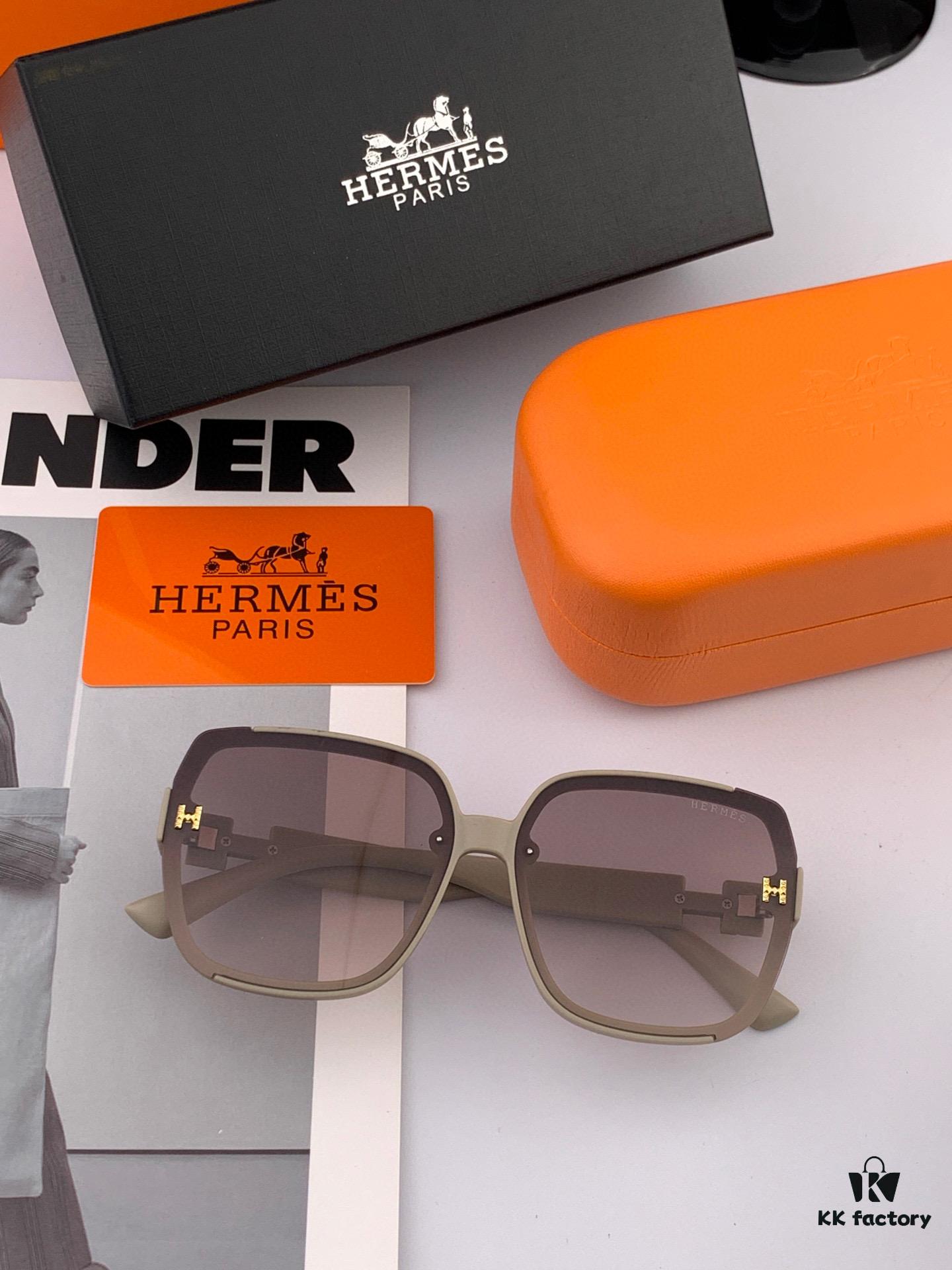 HERMES 2025 Spring New Arrival Original Release Famous Internet Hit Ultra Popular Blue Classic Luxury Fashion Square Sunglasses High-Quality Authentic H8303