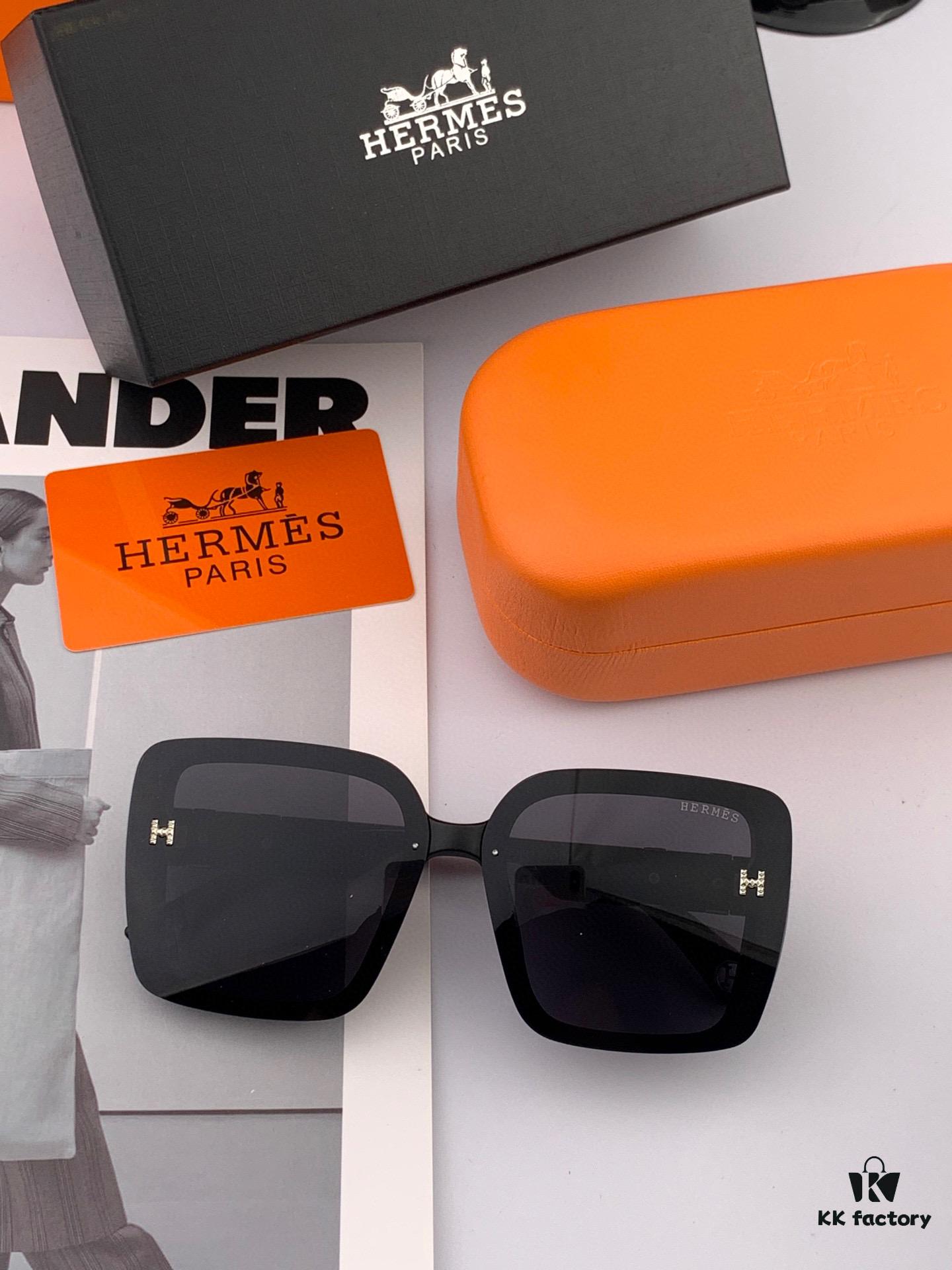 HERMES 2025 Spring New Arrival Original Release Highly Popular Luxury Square Sunglasses Model: H2304