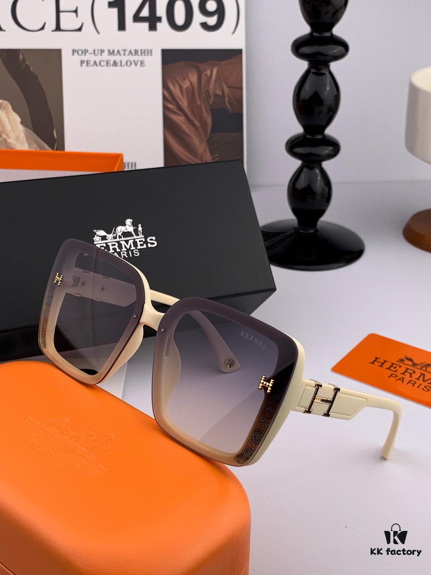 HERMES 2025 Spring New Arrival Original Release Highly Popular Luxury Square Sunglasses Model: H2304