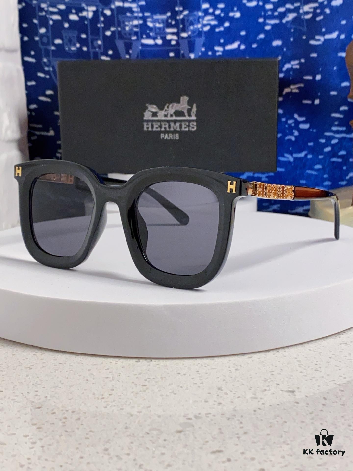 Hermes 2025 New Arrival Retro Square Unisex Sunglasses for Women, Slimming Design for Round Faces, Fashionable Metal-Frame with Hollow Temples, Stylish UV-Protection Sunglasses