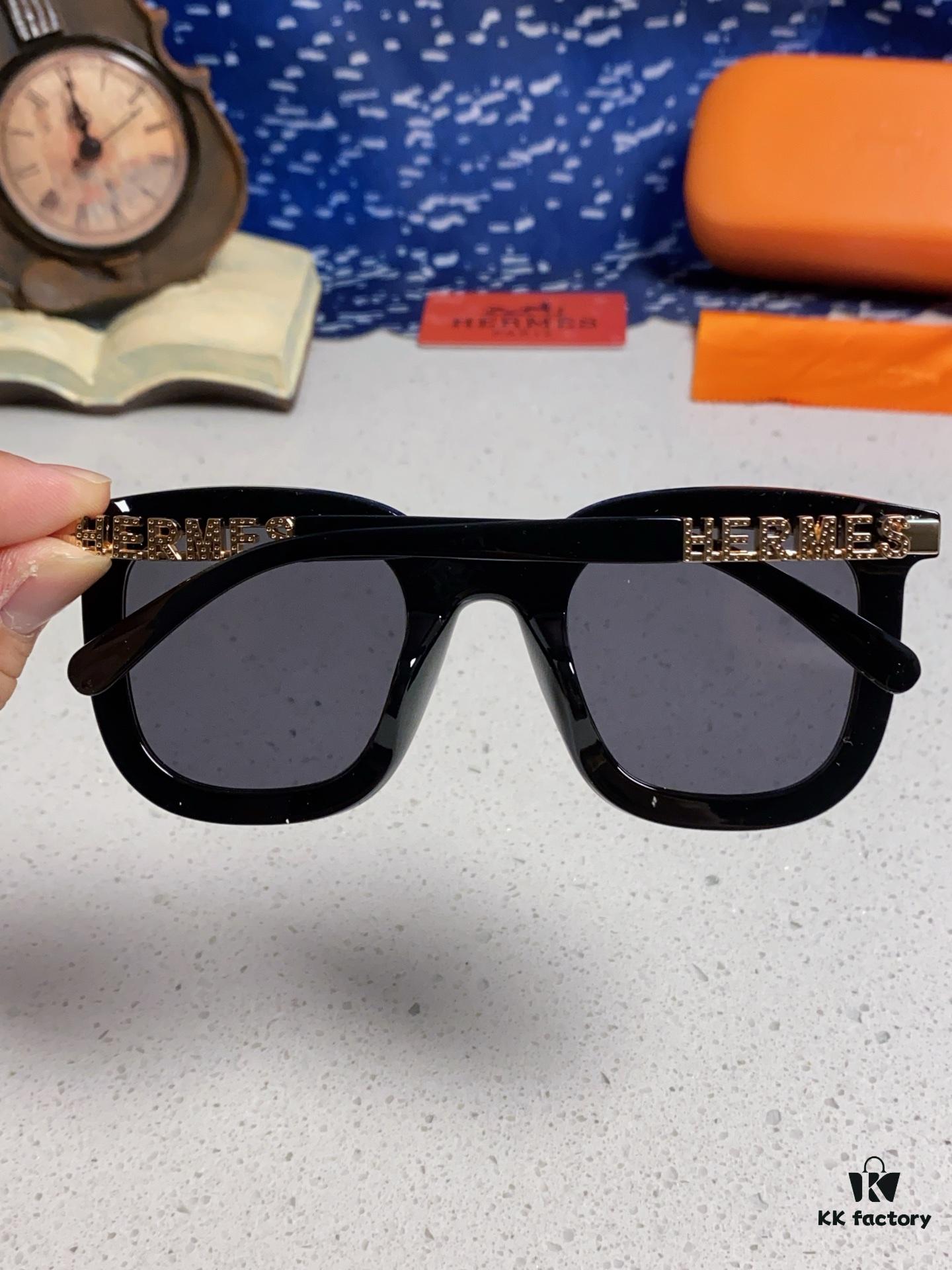 Hermes 2025 New Arrival Retro Square Unisex Sunglasses for Women, Slimming Design for Round Faces, Fashionable Metal-Frame with Hollow Temples, Stylish UV-Protection Sunglasses