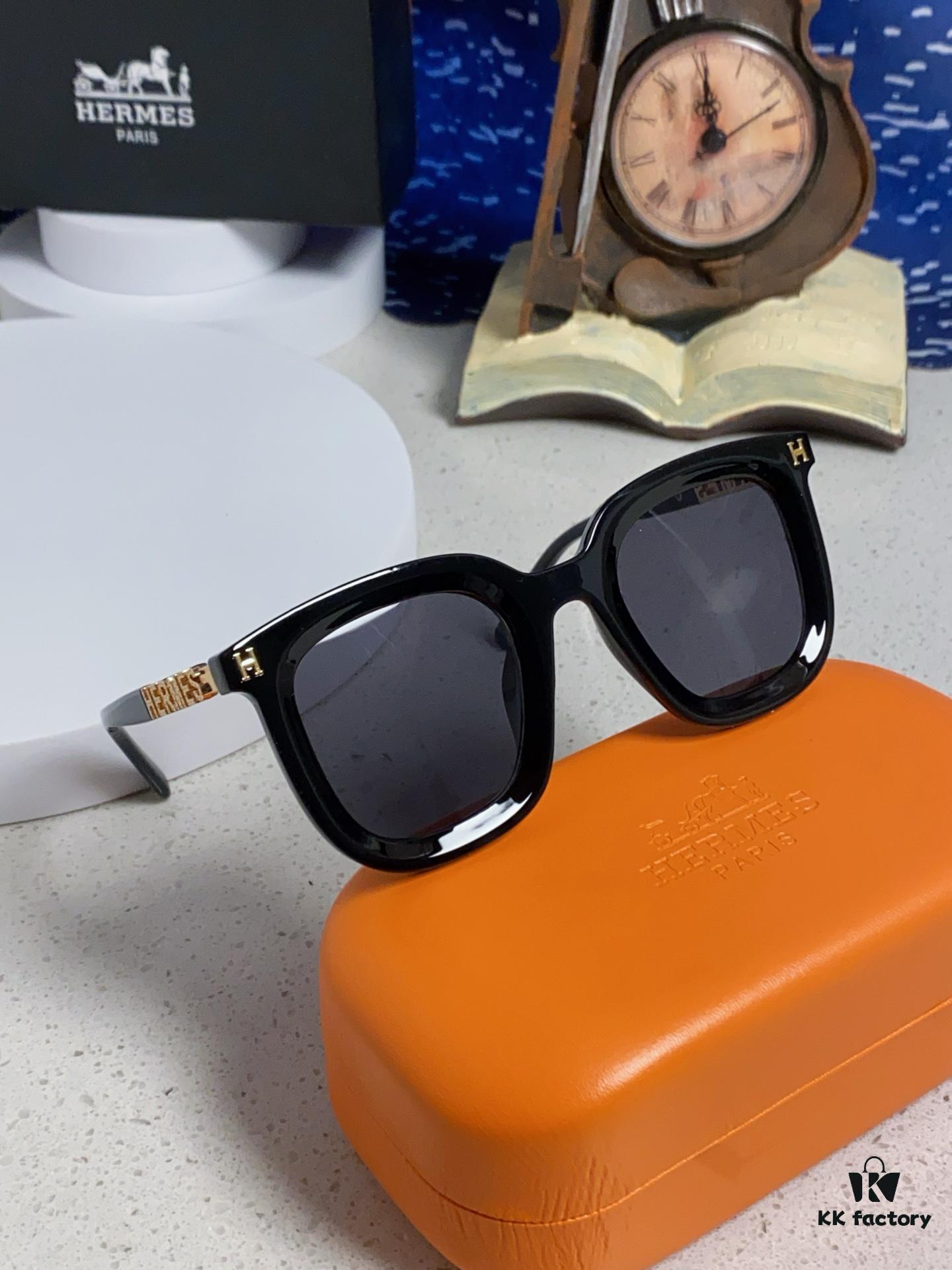 Hermes 2025 New Arrival Retro Square Unisex Sunglasses for Women, Slimming Design for Round Faces, Fashionable Metal-Frame with Hollow Temples, Stylish UV-Protection Sunglasses