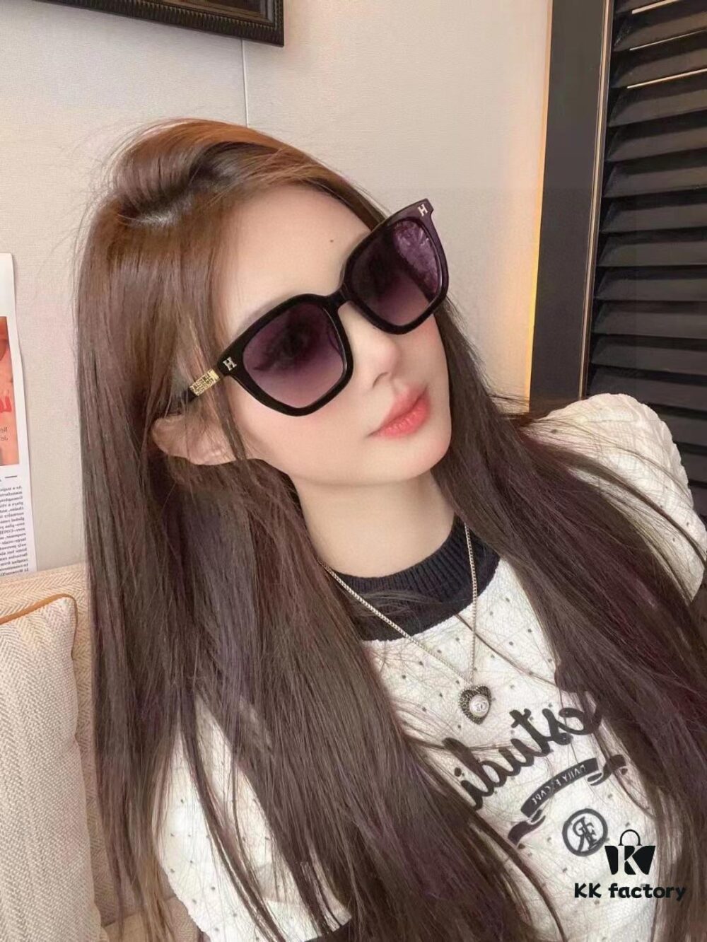 Hermes 2025 New Arrival Retro Square Unisex Sunglasses for Women, Slimming Frame for Round Faces, Fashionable Metal Hollow-out Temples, UV Protection