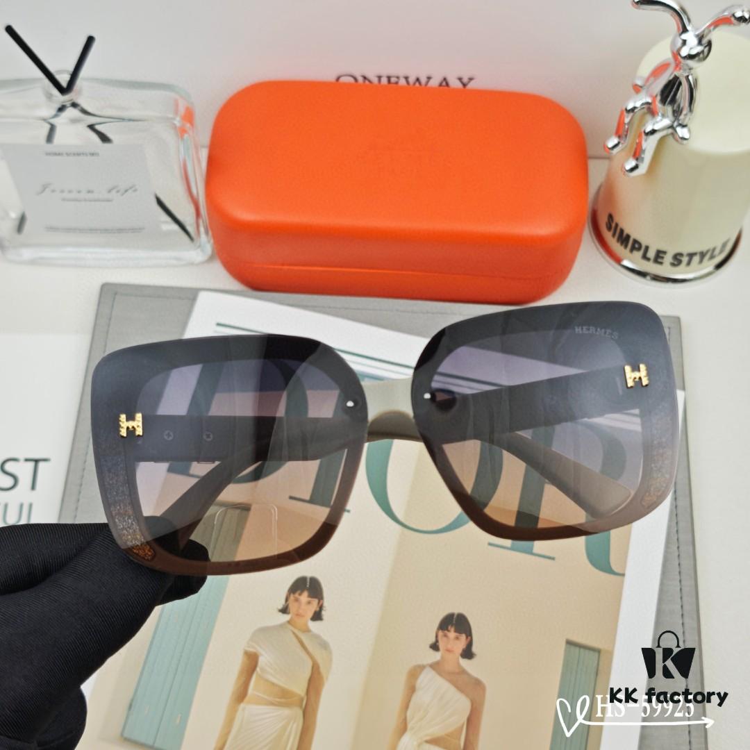 Hermès | New Model 59925 TR90 Lightweight Sunglasses with Polarized Lenses