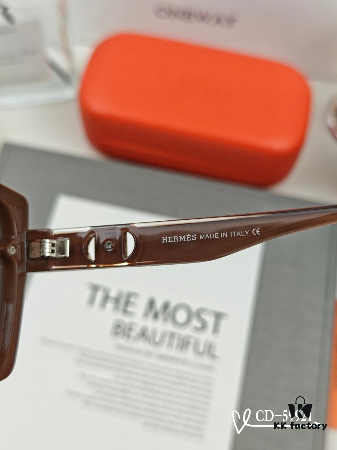 Hermès | New Model 59921 TR90 Frame Lightweight Polarized Sunglasses with Bag, Ideal for Travel and Fashion Styling