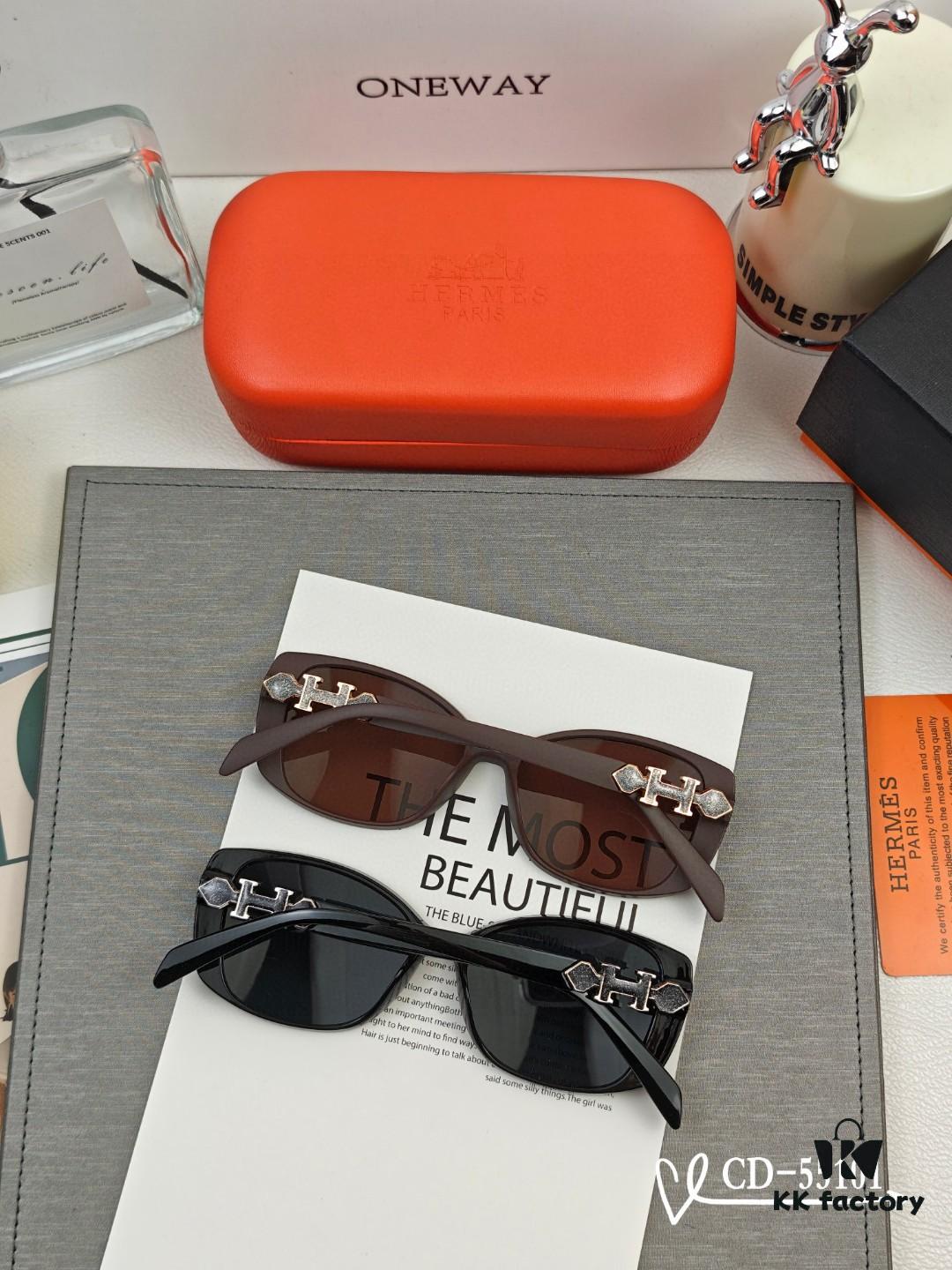 Hermès | New Model 55101 TR90 Frame Lightweight Polarized Sunglasses with Bag, Ideal for Travel and Fashion Pairing